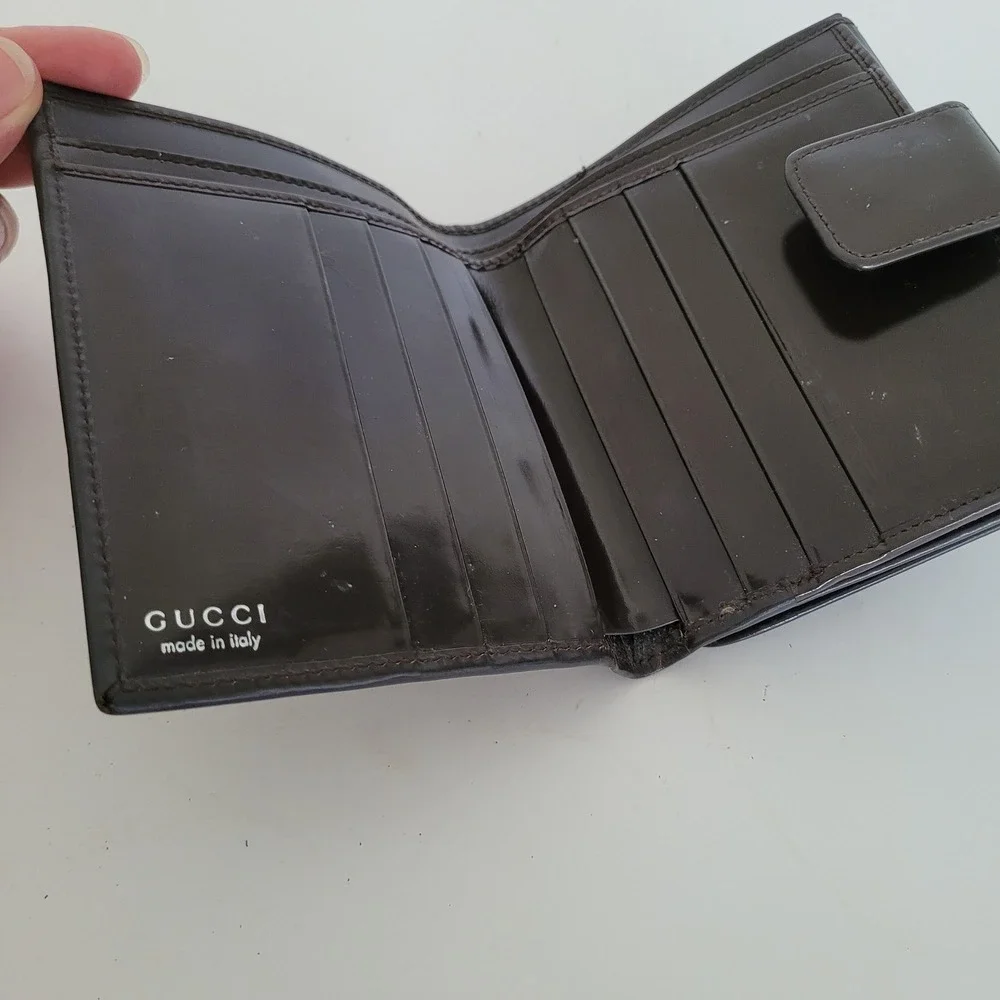 Gucci Vintage Brown Patent Leather Interlocking G Bifold Wallet 035-0416-1926-5